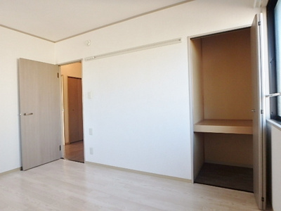 物入れのある洋室6帖