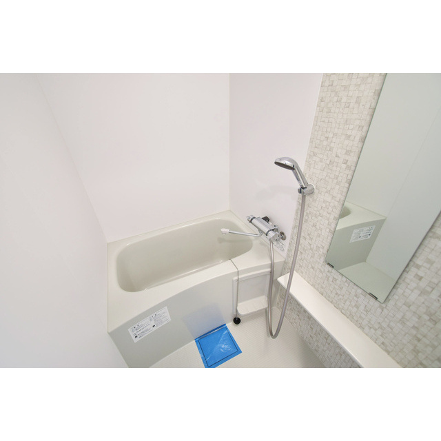 エスリード新栄テセラの浴室