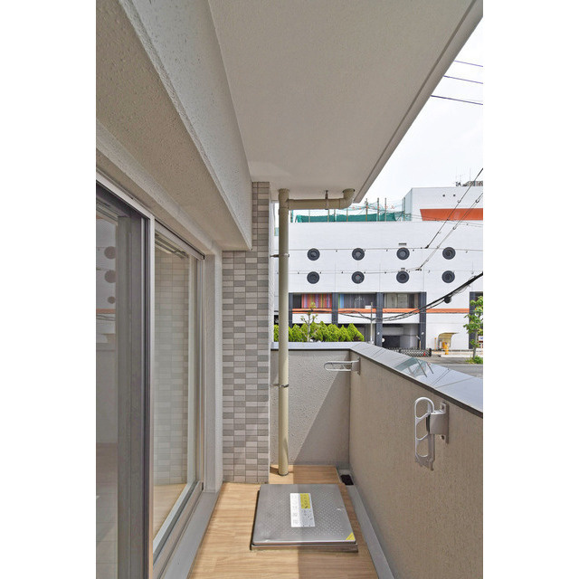 エスリード新栄テセラのバルコニー