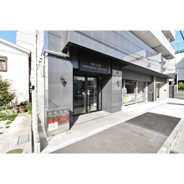 エスリード新栄テセラのエントランス