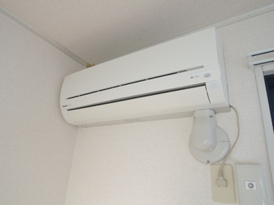 エアコン★夏は涼しく、冬は暖かく★