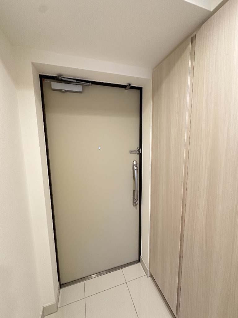 ＧＲＡＮ ＰＡＳＥＯ 三ノ輪の玄関