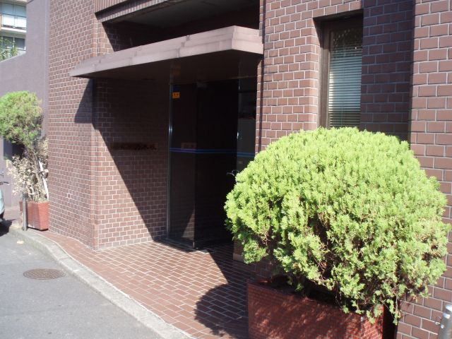 パシフィック乃木坂のエントランス