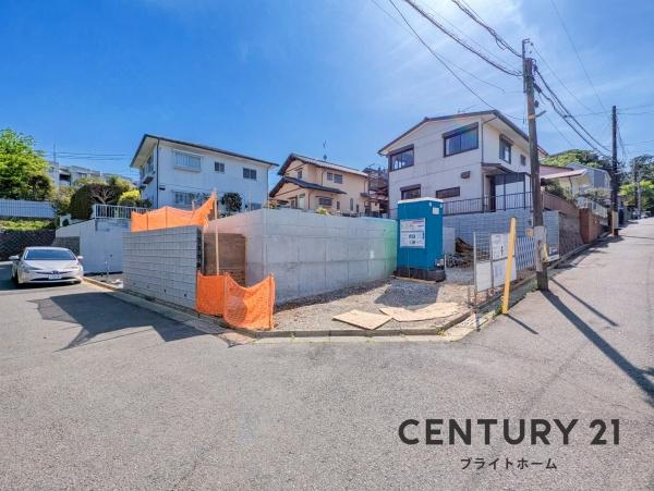 横浜市磯子区岡村８丁目の新築一戸建