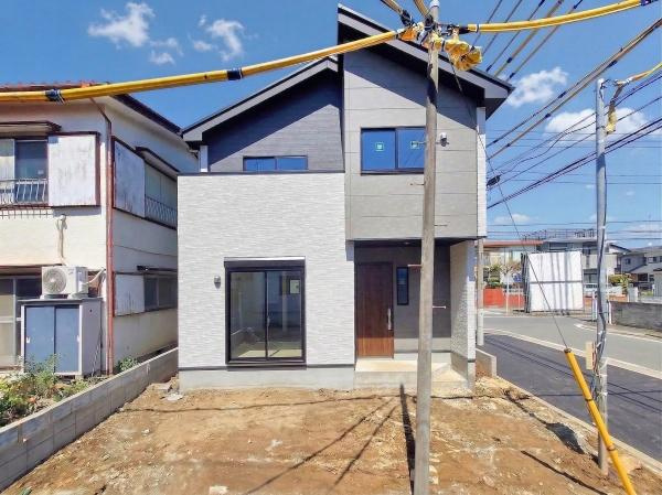 横浜市港北区新吉田東７丁目の新築一戸建の外観|同仕様物件もご案内をさせて頂きます。
お車でご自宅まで送迎承ります。