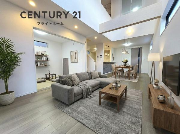 横浜市磯子区洋光台６丁目の新築一戸建の居間・リビング|家族が自然と集まるリビングは
落ち着きのある空間です♪
※家具はCG加工しています。
