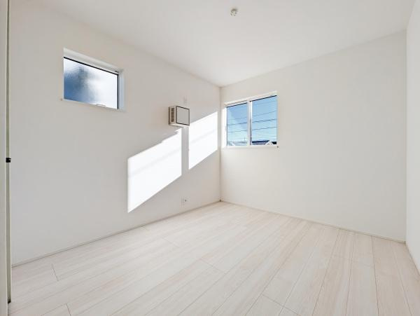 相模原市緑区相原１丁目の新築一戸建の洋室|落ち着きのある洋室です！
休日はこちらでおくつろぎ下さい♪