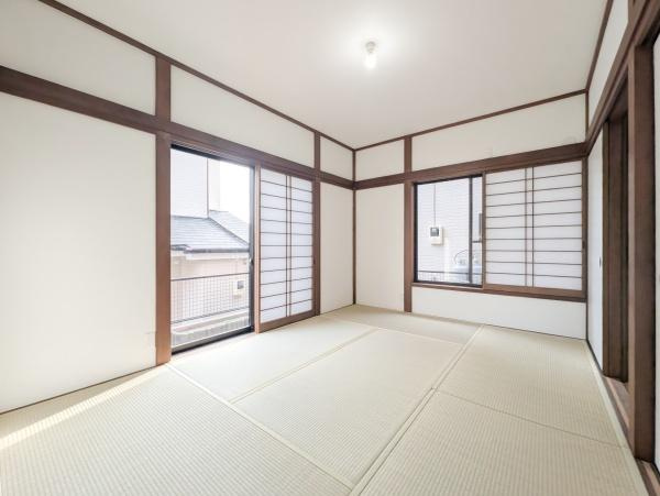 横浜市戸塚区前田町の中古一戸建の和室|食後の後は和室でゴロゴロ出来ちゃいます！
お客さんが来た時には客室としても利用できます♪