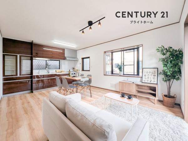 横浜市戸塚区前田町の中古一戸建の居間・リビング|明るいLDK！！
陽当たり良好です。
※家具等はCGでの参考レイアウトです。
