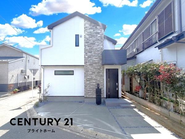 横浜市泉区和泉が丘２丁目の新築一戸建の外観|堂々と完成しました！いつでもご案内可能です！
お車でご自宅まで送迎承ります。