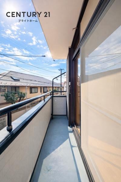 横浜市鶴見区東寺尾東台の中古一戸建のバルコニー|陽当り良好のバルコニー！
風通しもよく気持ちいいです