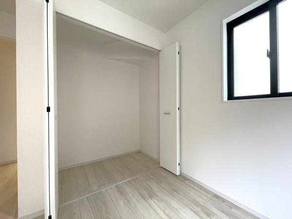 横浜市保土ケ谷区常盤台の新築一戸建の収納|クローゼットもあるので収納にも困りません！
荷物が多い方にも安心です。