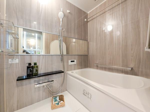 第３大船パークタウンＧ号棟の浴室|広々としたバスルームで一日の疲れをいやして下さい！
もちろん、浴室乾燥機付きです！