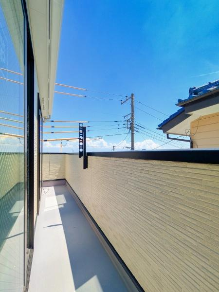 横浜市南区六ツ川２丁目の新築一戸建のバルコニー|陽当り良好のバルコニー！
風通しもよく気持ちいいです
