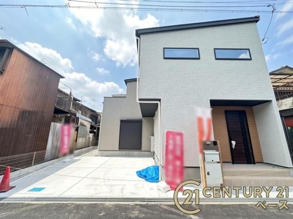 大和郡山市野垣内町 ／新築一戸建