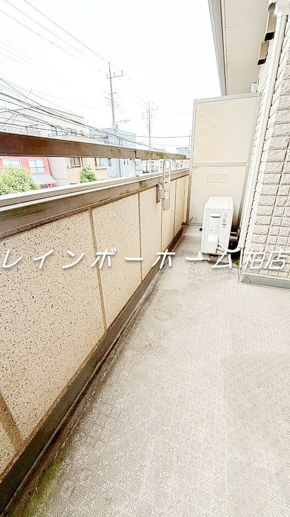 仲介手数料（賃料の1.10ヵ月）の50％OFF対象物件！のバルコニー|お洗濯にも便利なバルコニー付き