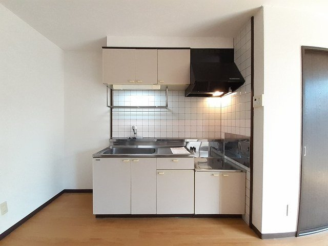 ビューレンゲＢのキッチン|キッチンでお料理をお楽しみください