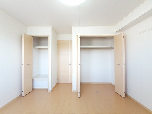 クロワールベルＡの収納|小物を収納するのに便利です