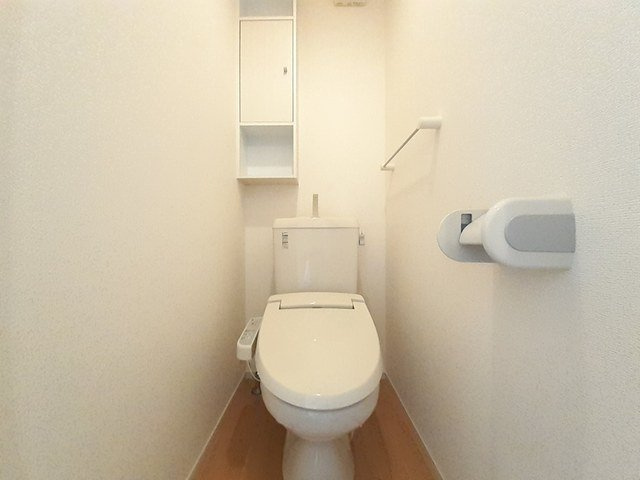 フランシーズのトイレ|落ち着いたトイレです