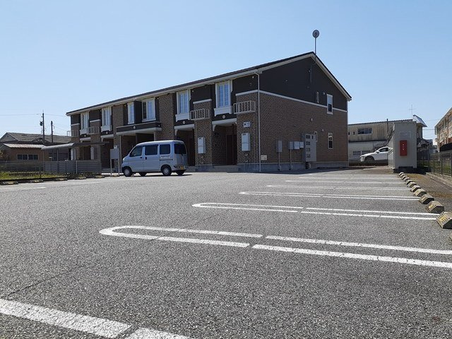 フランシーズの駐車場|カースペースがあります