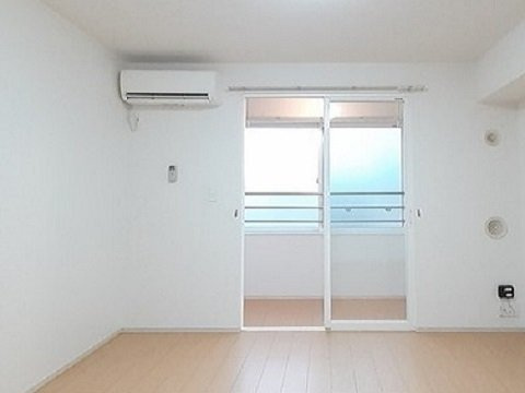 フランシーズの居間・リビング|おしゃれな居間です