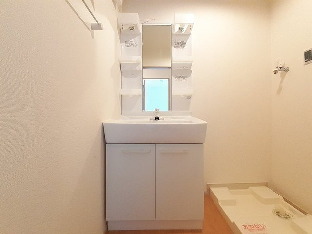 グリーンフロイドの洗面所|洗面所です