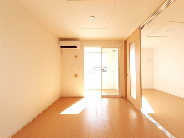 グリーンフロイドの居間・リビング|ゆったり過ごせる居間です