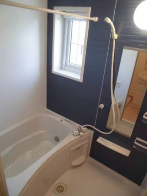 【浴室】 | ゼフィロス