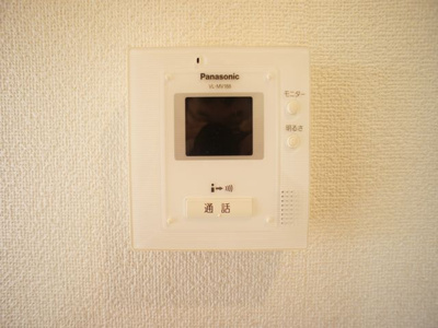 【セキュリティ】 | プレーザントハウスＦ | 訪問者の確認ができるTVドアホン付きです♪