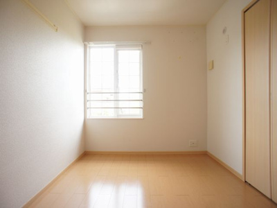 【寝室】 | プレーザントハウスＦ | お部屋がスッキリ！充実収納付きです♪