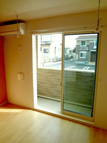 インペリアル上鶴　Ⅱのバルコニー