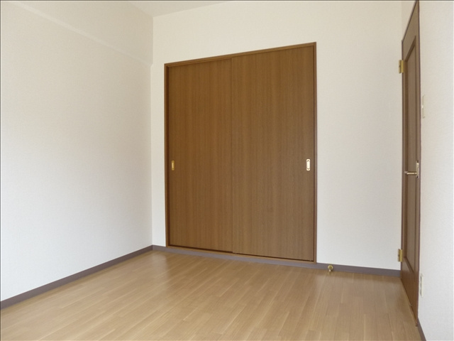 レージュグリーンの洋室|南側洋室