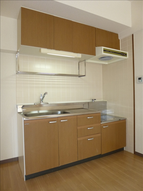 レージュグリーンのキッチン