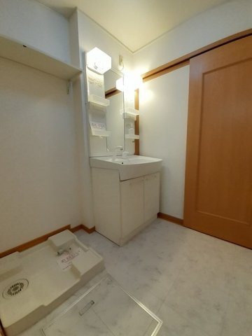 ラルジュ　ガーデン　Ⅱの洗面所