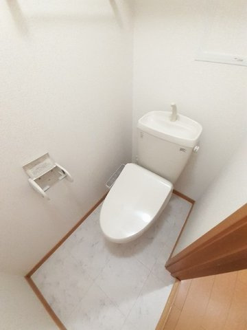 ラルジュ　ガーデン　Ⅱのトイレ