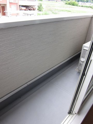 ソレイユ　レヴァーＢのバルコニー