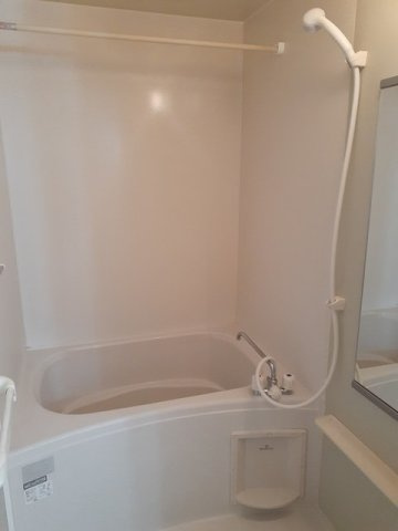 メゾン　ド　アンジュＣの浴室