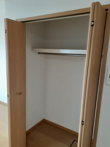 メゾン　ド　アンジュＣの収納