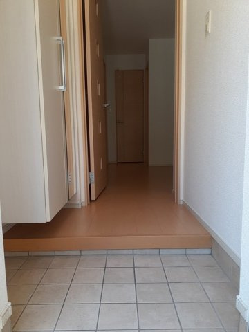 グランツ・ハウスⅢの玄関