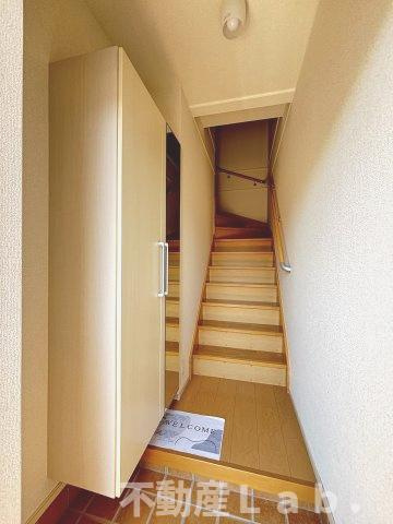 デリス　シャルマンの玄関