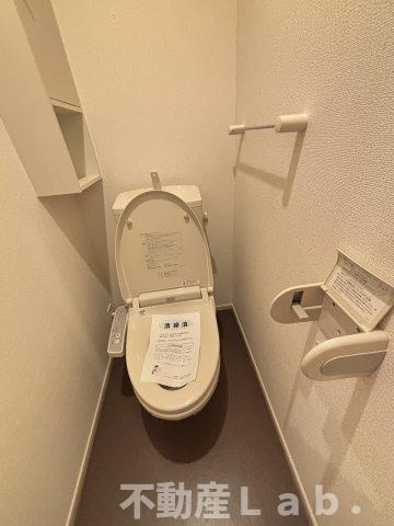 デリス　シャルマンのトイレ