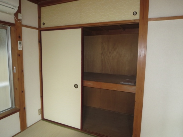 建協ハイツの収納