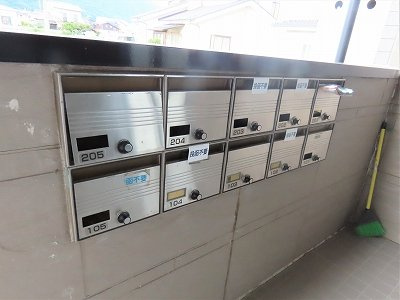レオパレスコンフォールのその他|集合ポストあり