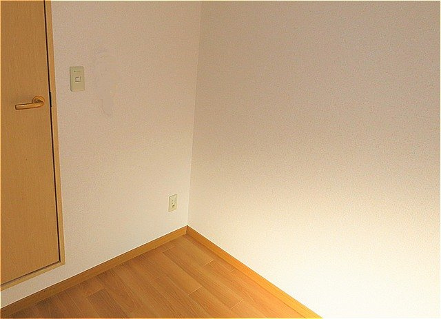 レオパレスコンフォールのその他|居間に冷蔵庫置き場があります