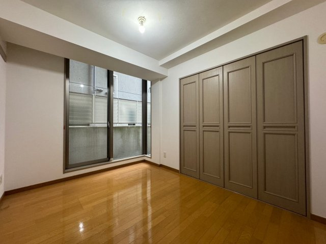 ユーザンコートの洋室