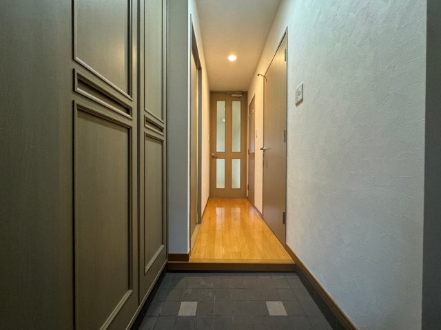 ユーザンコートの玄関