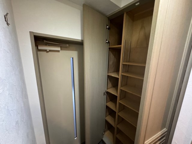 ユーザンコートの玄関