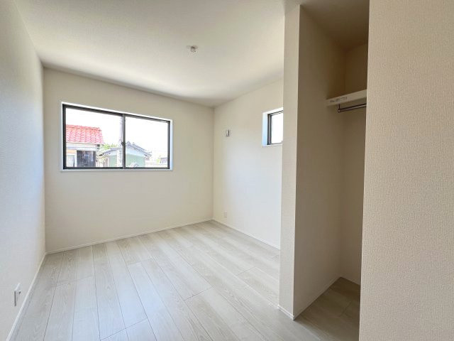 高浜市呉竹町第4　全2棟<1号棟>の洋室|北側5.1帖洋室