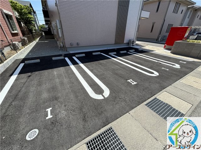 Casa　Erbenの駐車場