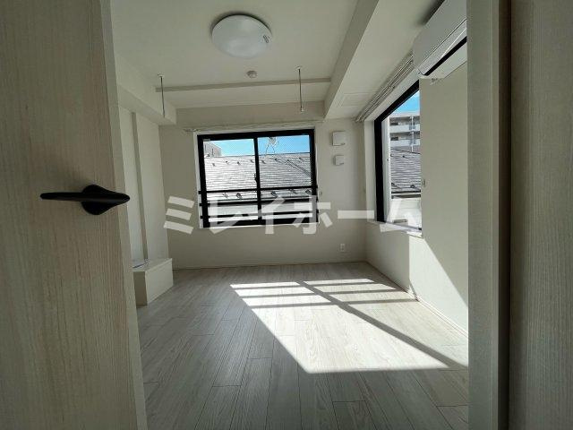 WHARF蒲田westの居間・リビング